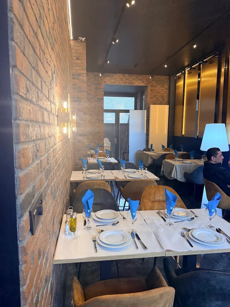 Ambiance du restaurant Antartique Blue Place Communale Molenbeek